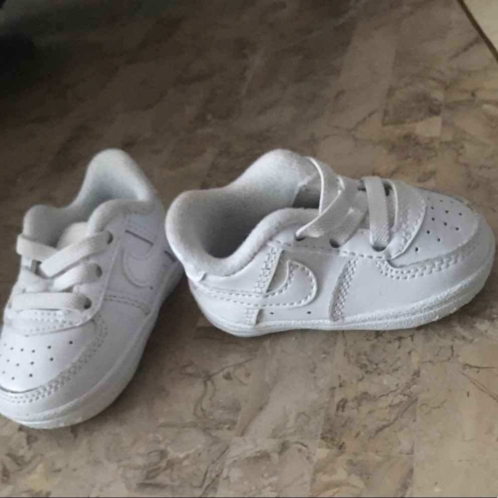Infant Air Force 1